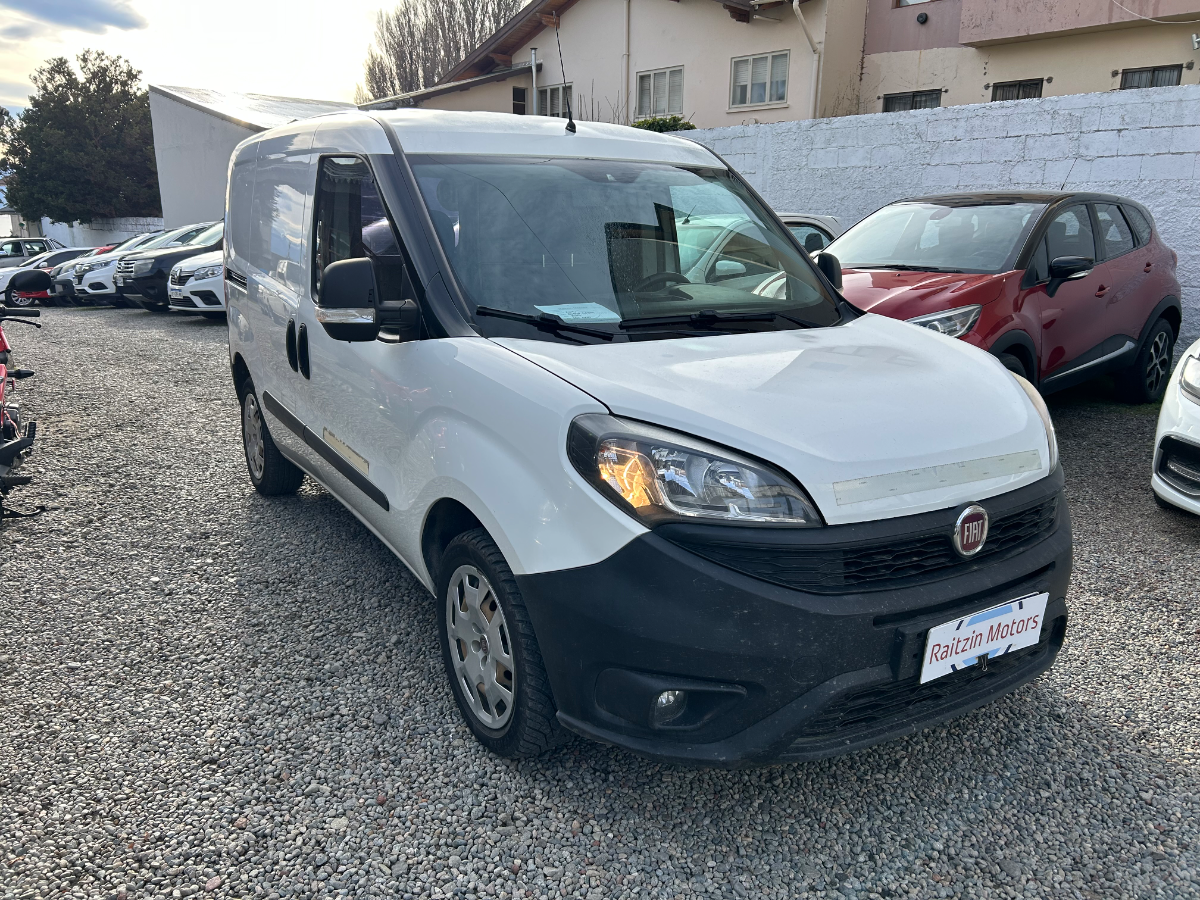 Fiat Doblo Cargo Furgón 2019 — Raitzin Motors Bariloche