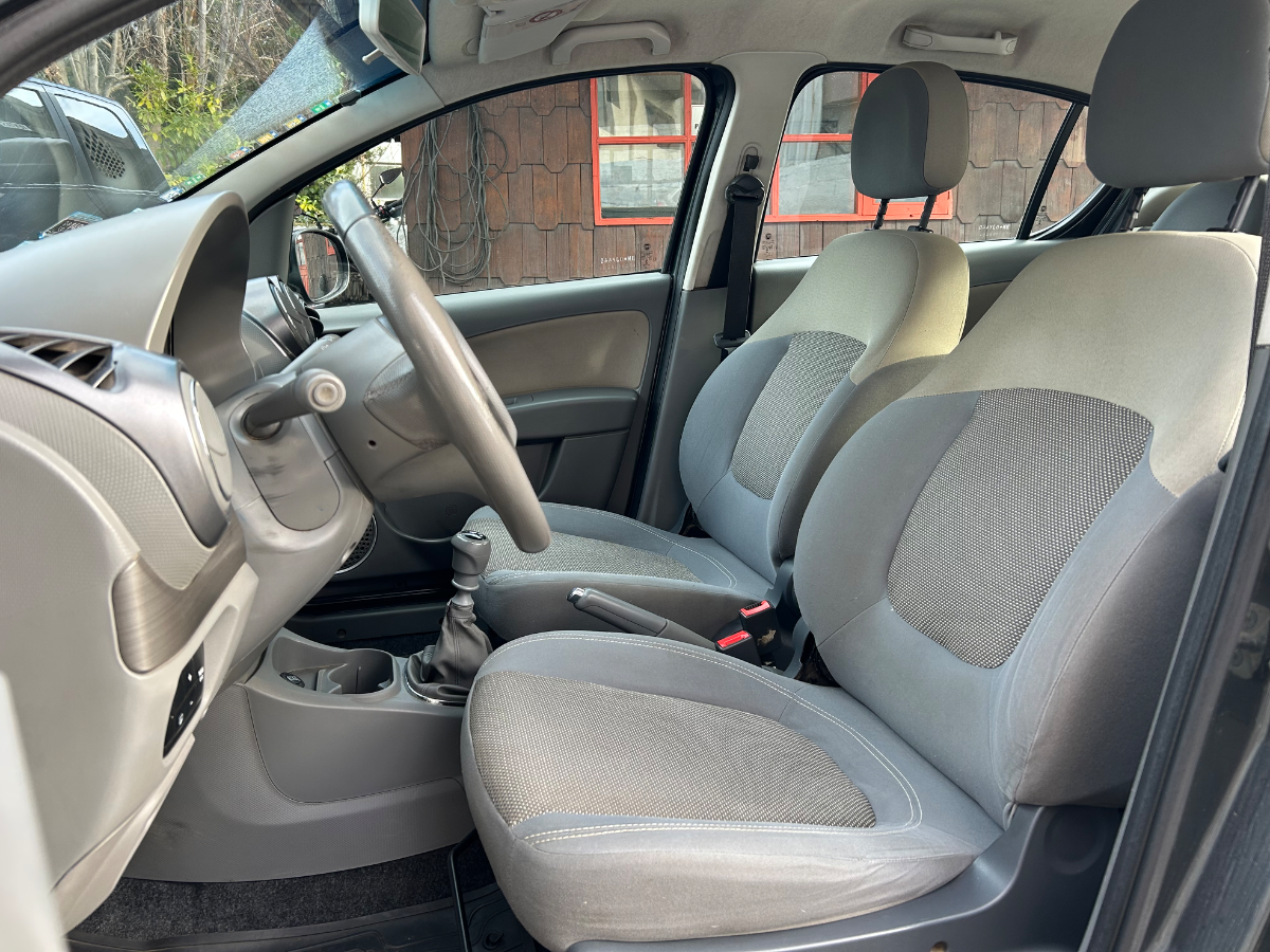 Fiat Palio Essence 2015 — foto 7