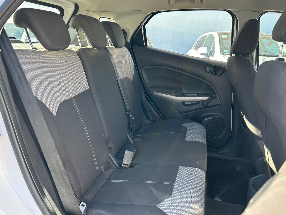 Ford Ecosport 2016 — foto 9