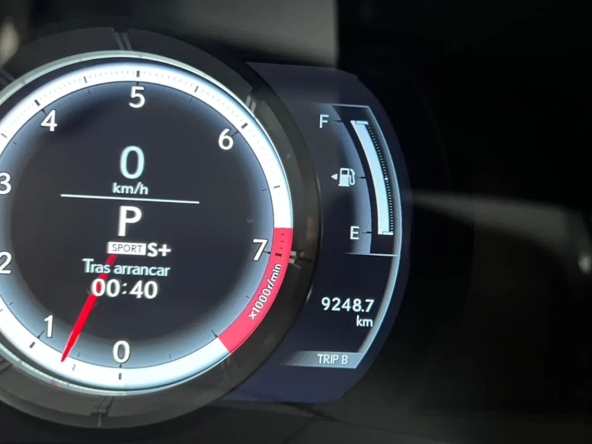 Lexus RC 350 F-SPORT 2020 — foto 10