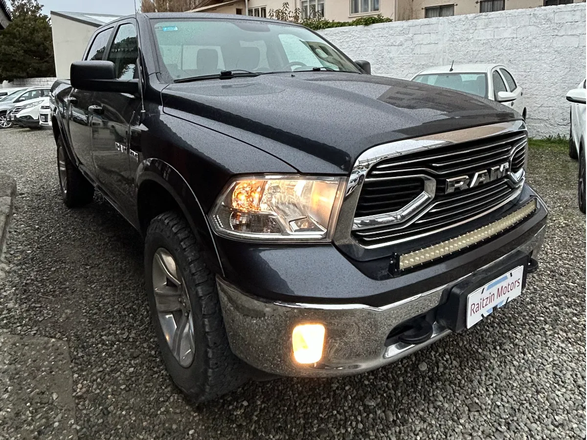 RAM 1500 Laramie 2019 — Raitzin Motors Bariloche