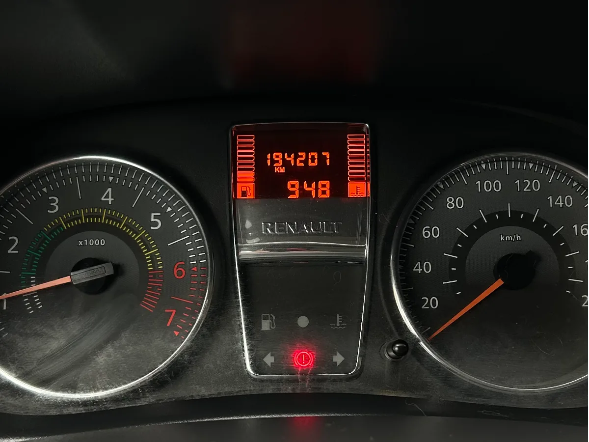 Renault Clio mio 2014 — foto 10