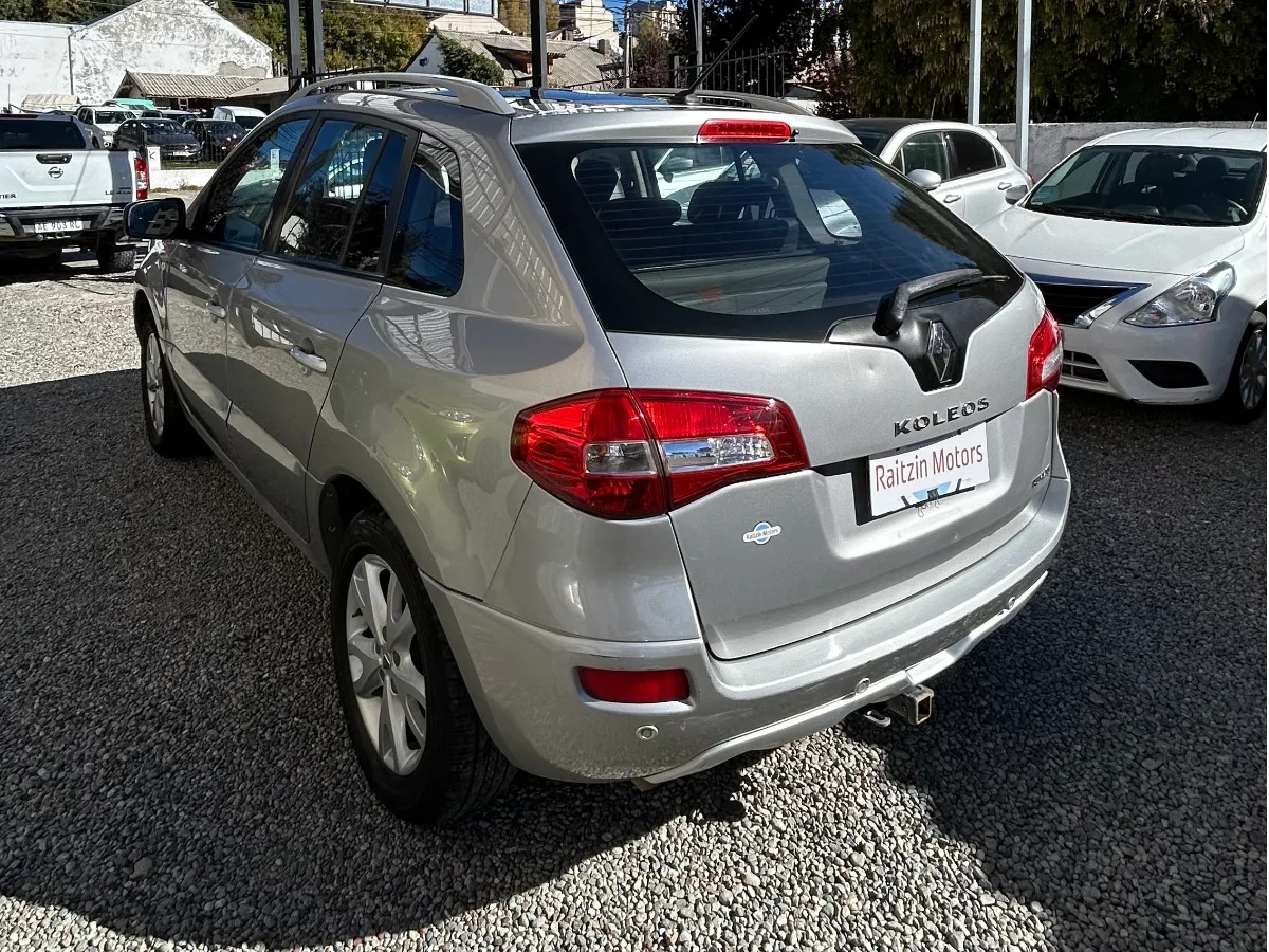Renault Koleos 2009 — foto 4