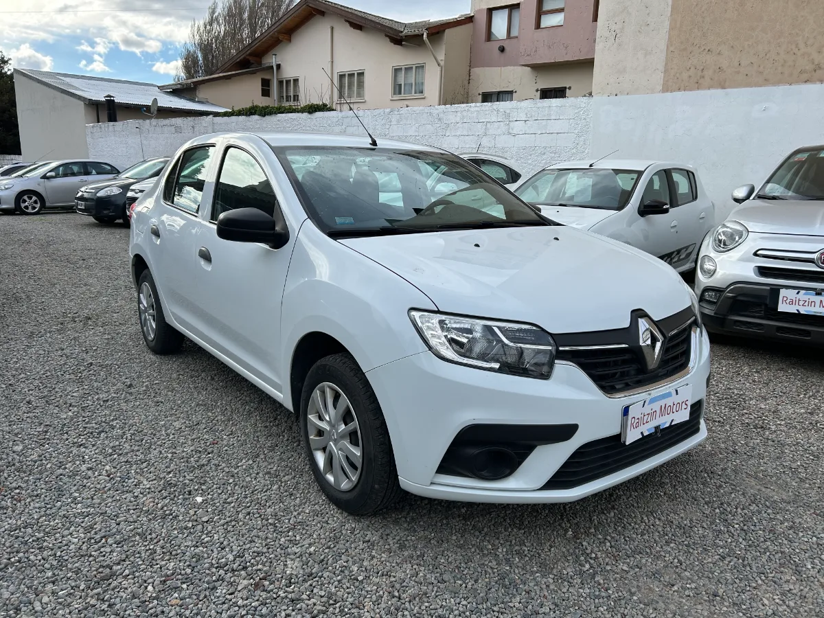 Renault Logan PH2 LIFE 2021 — Raitzin Motors Bariloche