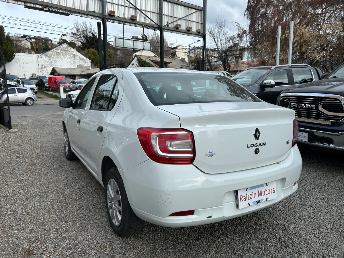 Renault Logan PH2 LIFE 2021 — foto 3
