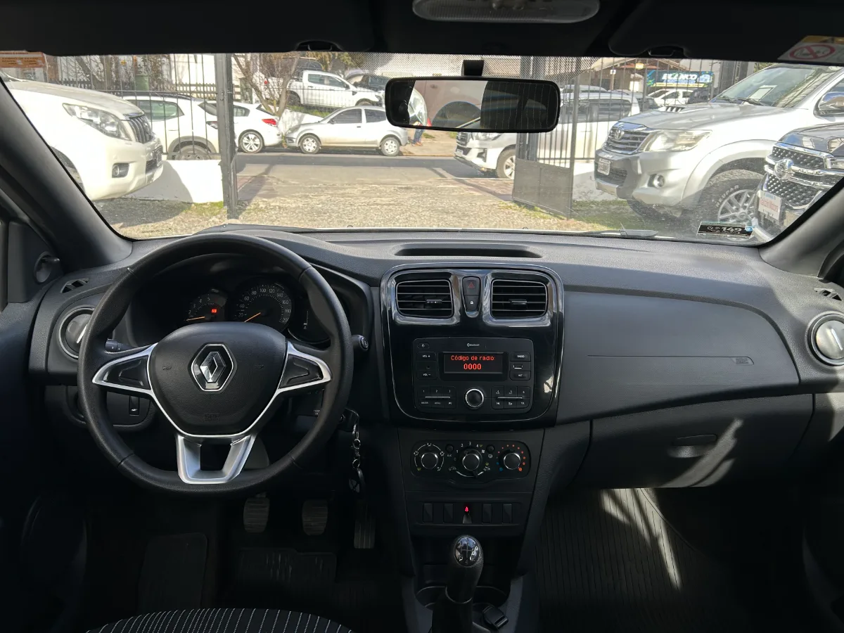 Renault Sandero 2022 — foto 8