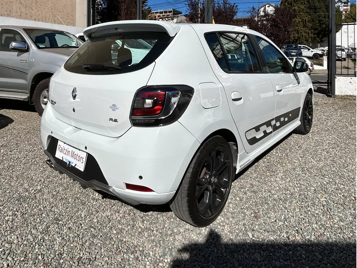 Renault Sandero RS 2018 — foto 4