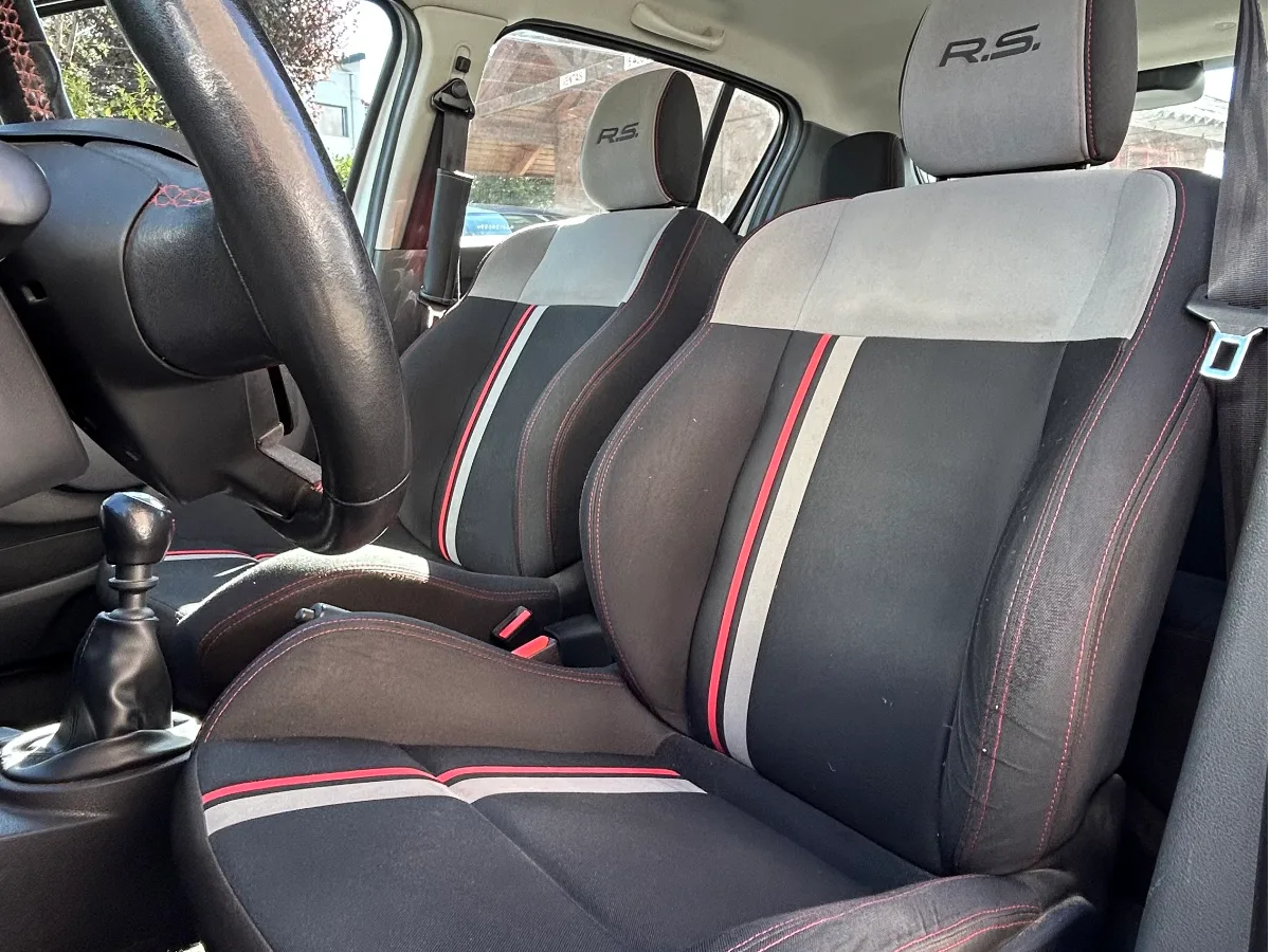 Renault Sandero RS 2018 — foto 9