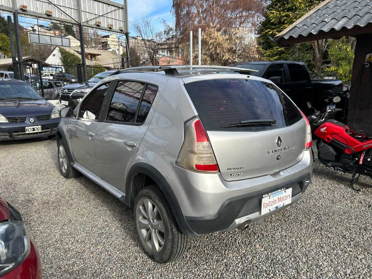 Renault Sandero Stepway 2012 — foto 3