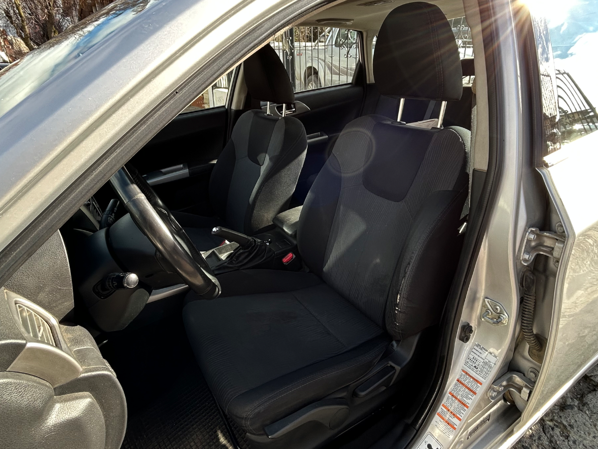 Subaru IMPREZA 2.0 2010 — foto 8