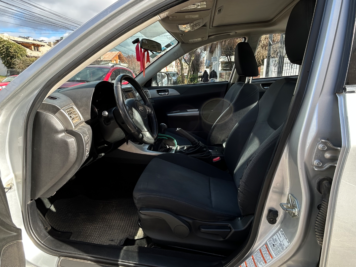 Subaru IMPREZA 2.0 2010 — foto 9