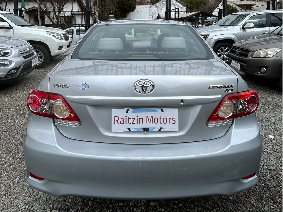 Toyota Corolla 2014 — foto 5