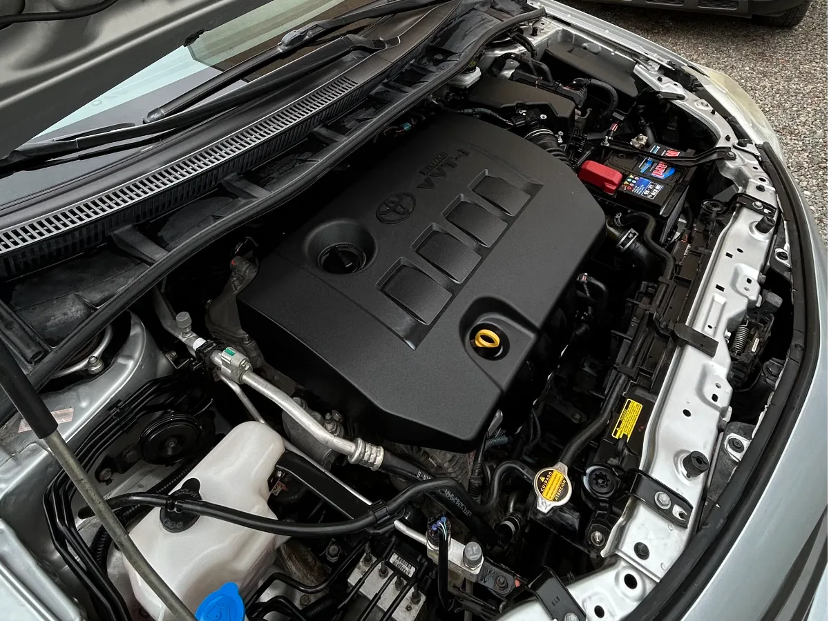 Toyota Corolla 2014 — foto 7