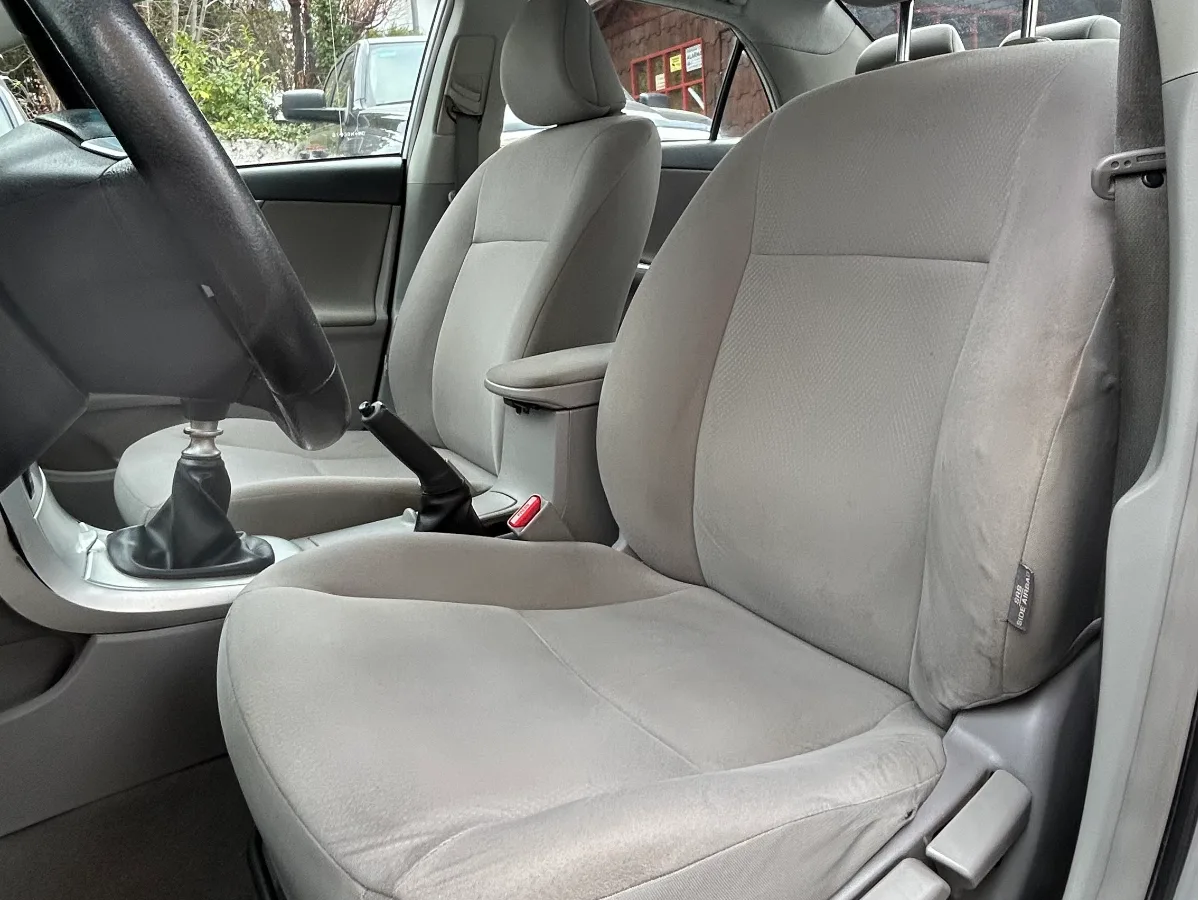 Toyota Corolla 2014 — foto 9