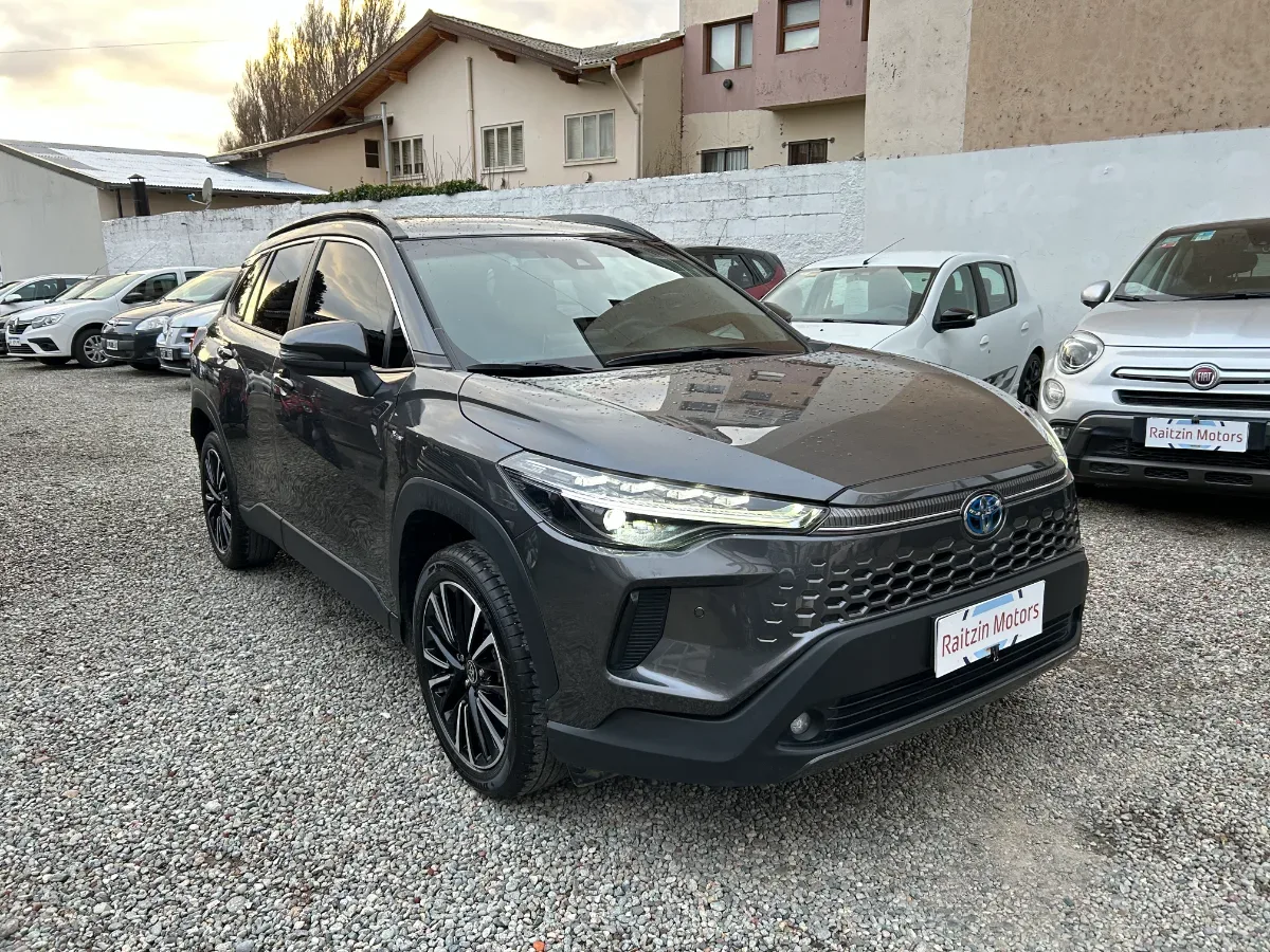 Toyota Corolla Cross Hibrida 2024 — Raitzin Motors Bariloche