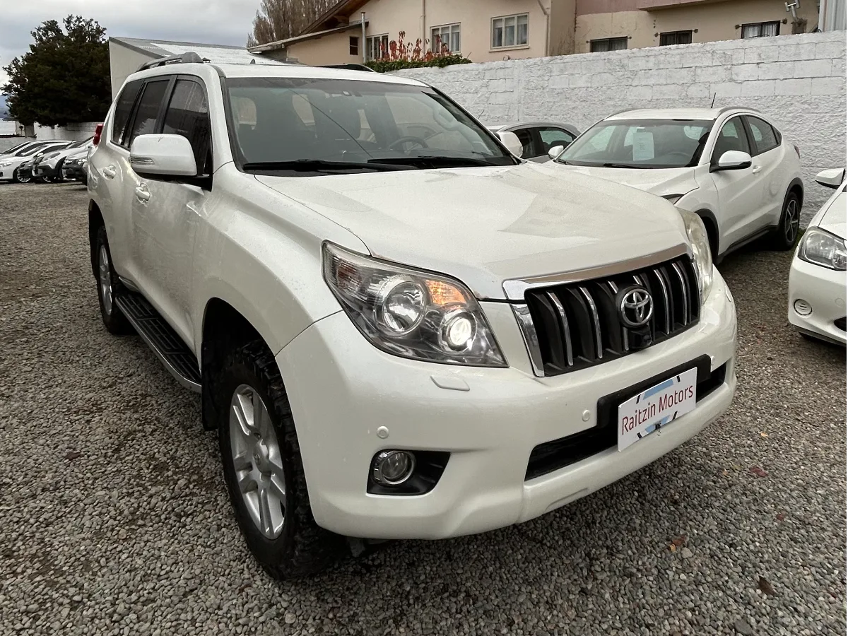 Toyota Land Cruiser Prado 2012 — Raitzin Motors Bariloche