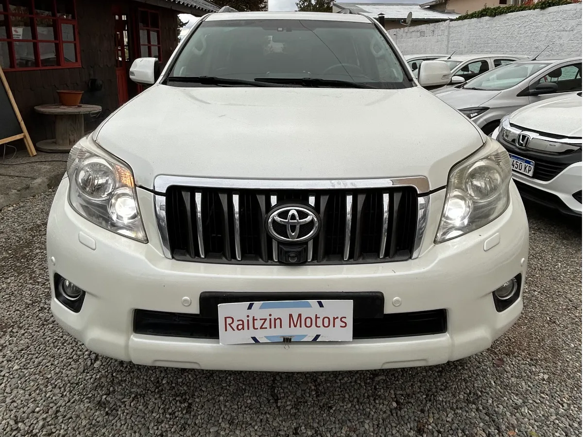 Toyota Land Cruiser Prado 2012 — foto 3