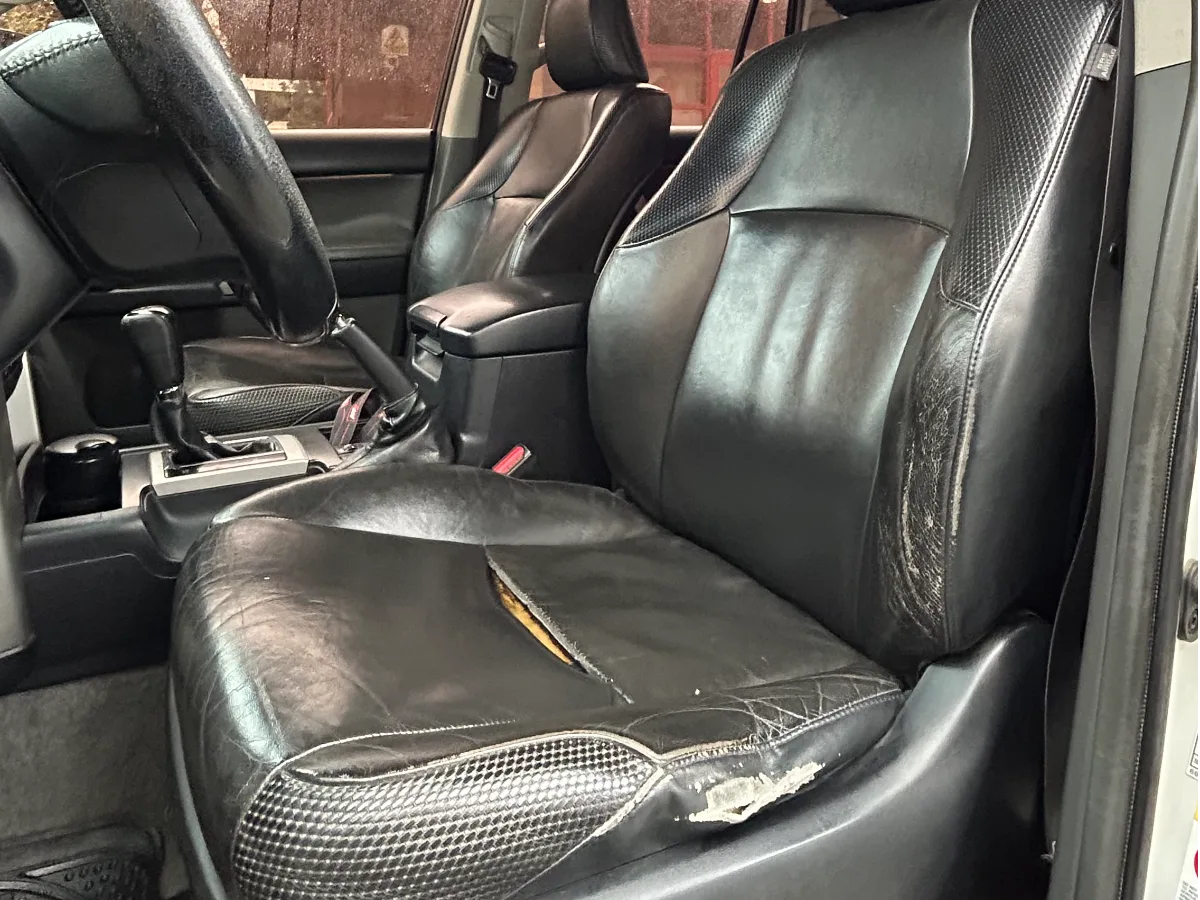 Toyota Land Cruiser Prado 2012 — foto 8