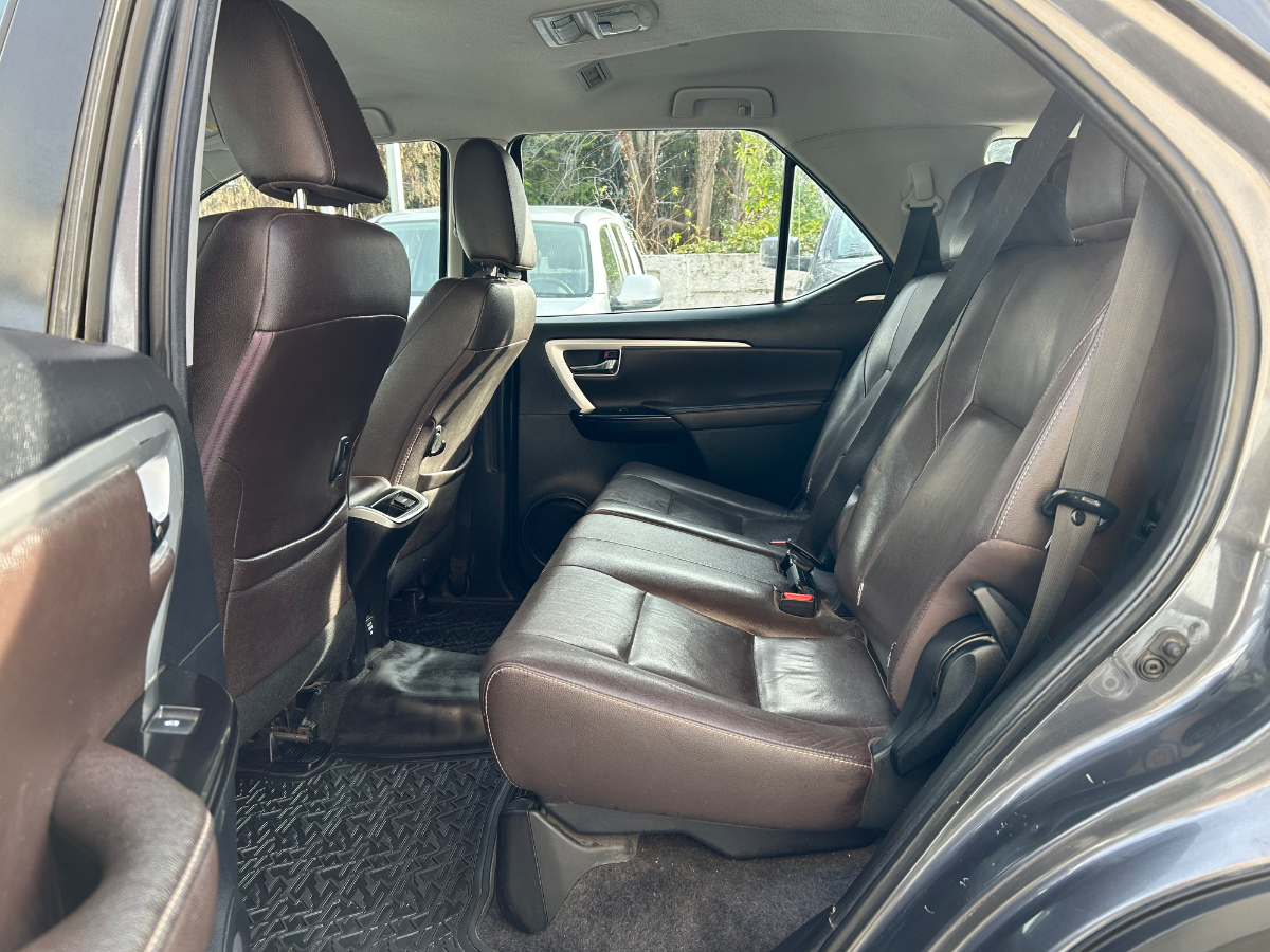 Toyota SW4 SRX FULL 2017 — foto 9