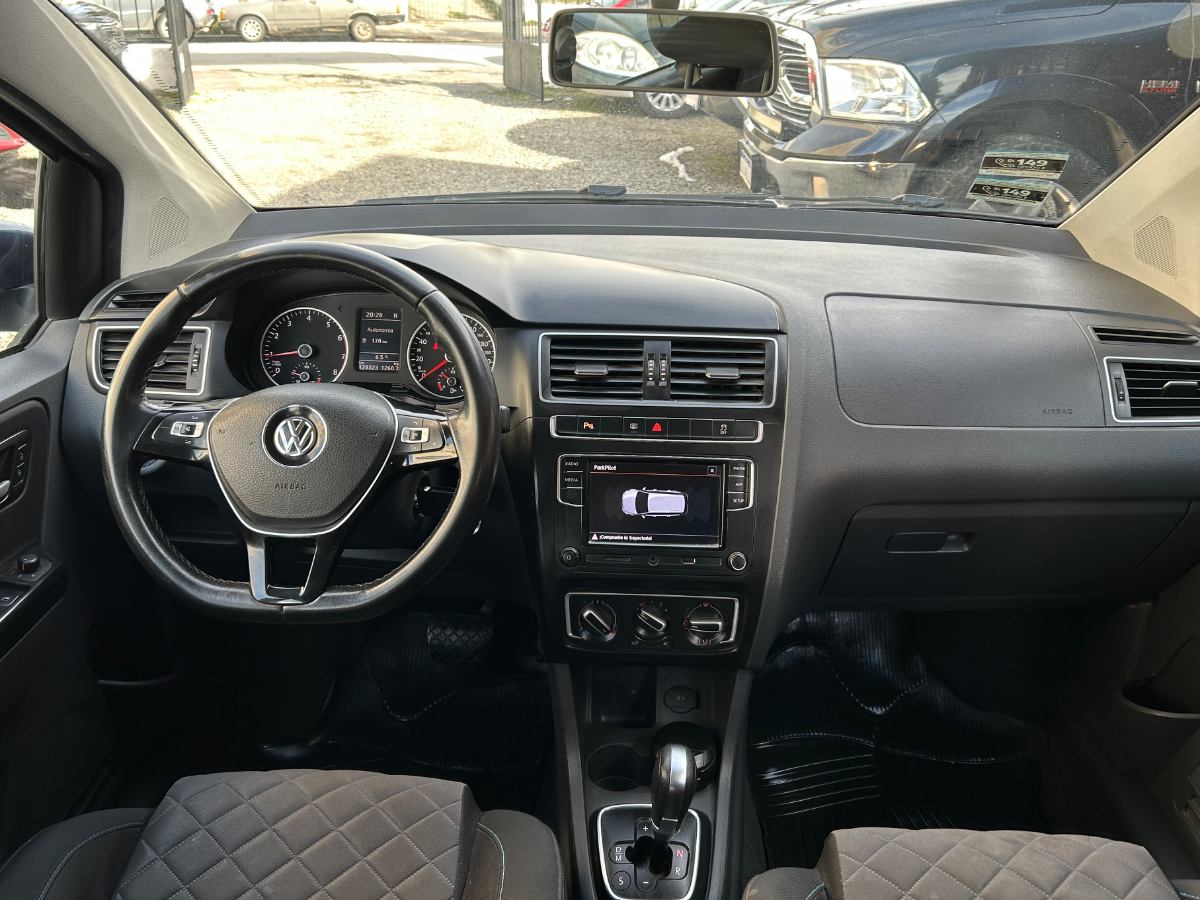 Volkswagen Suran Highline 2017 — foto 7
